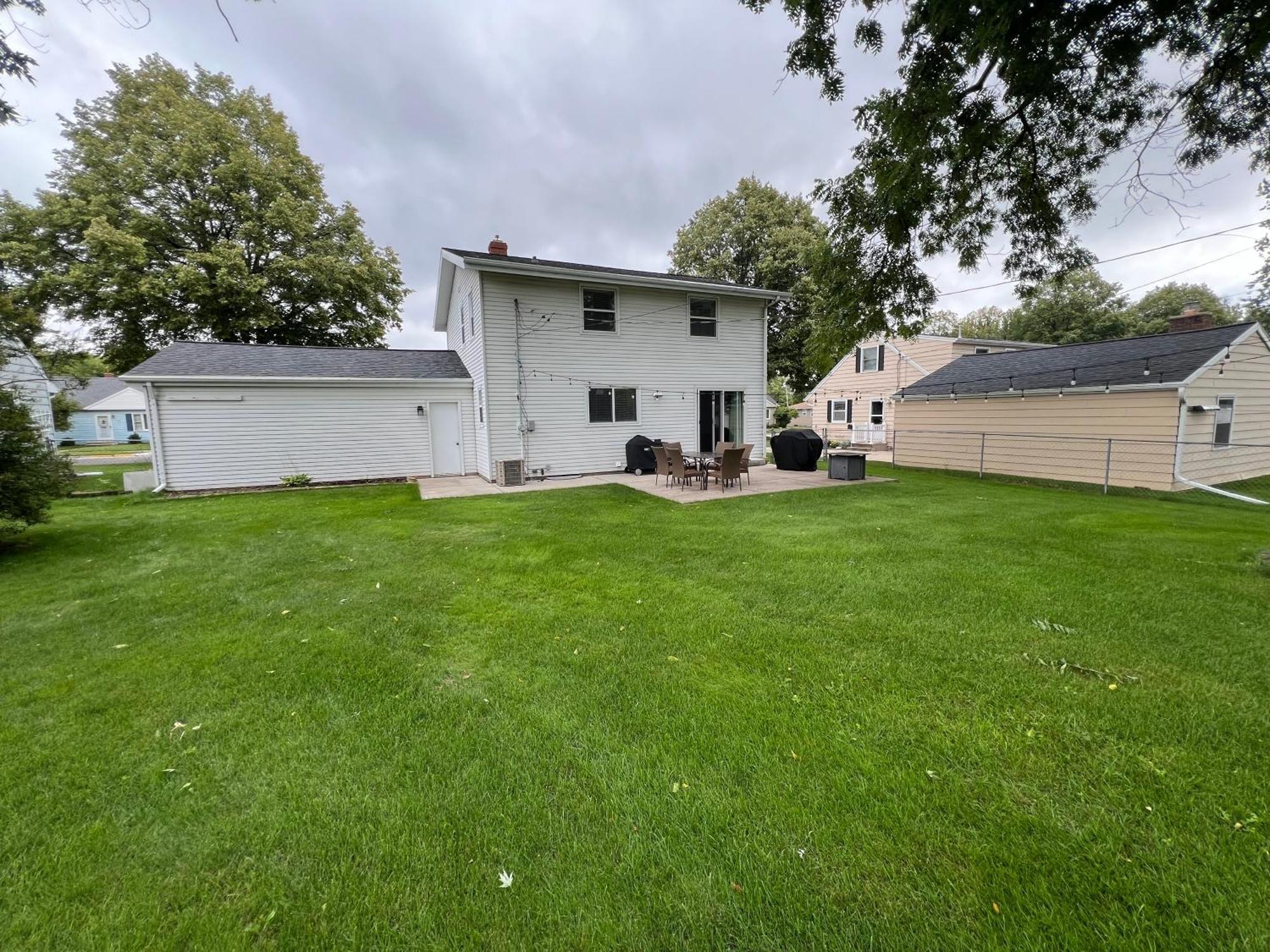 Curly'S Quarters Villa Green Bay Exterior photo